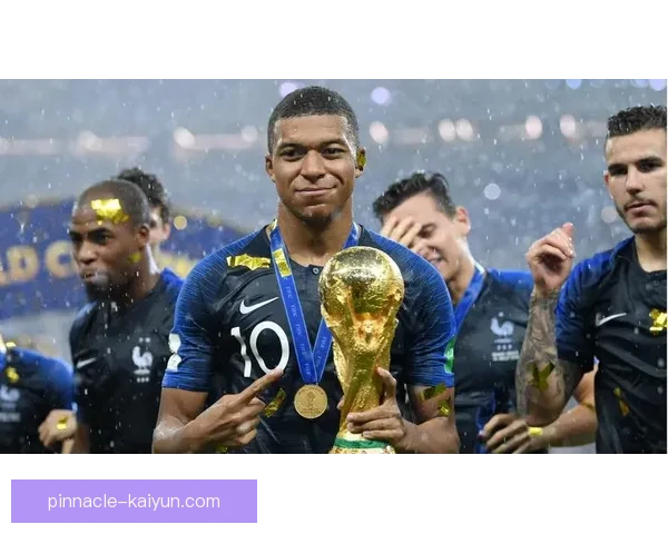 切尔西关键球员状态回暖，近期表现稳健助力球队攀升排名