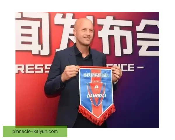 克鲁伊夫推动的球队风格掀起战术革命，值得关注新一代教练的战术思路