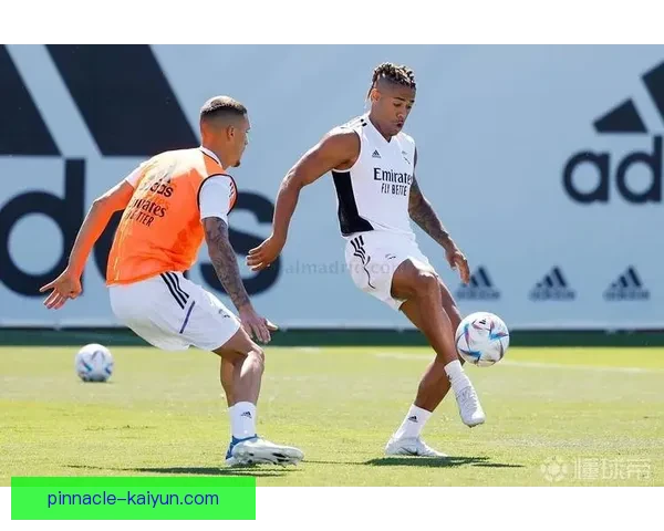 卡马文加本赛季进攻参与度持续提升，表现稳健