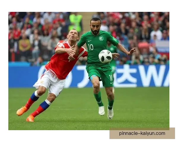 足球球星近期表现稳健，状态持续提升备受关注